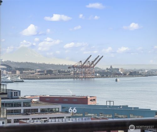 apt-1018-2717 Western Ave, Seattle, WA, 98121-1167 | Card Image