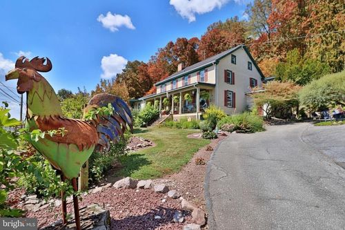 2145 Old Lancaster Pike, REINHOLDS, PA, 17569-9139 | Card Image