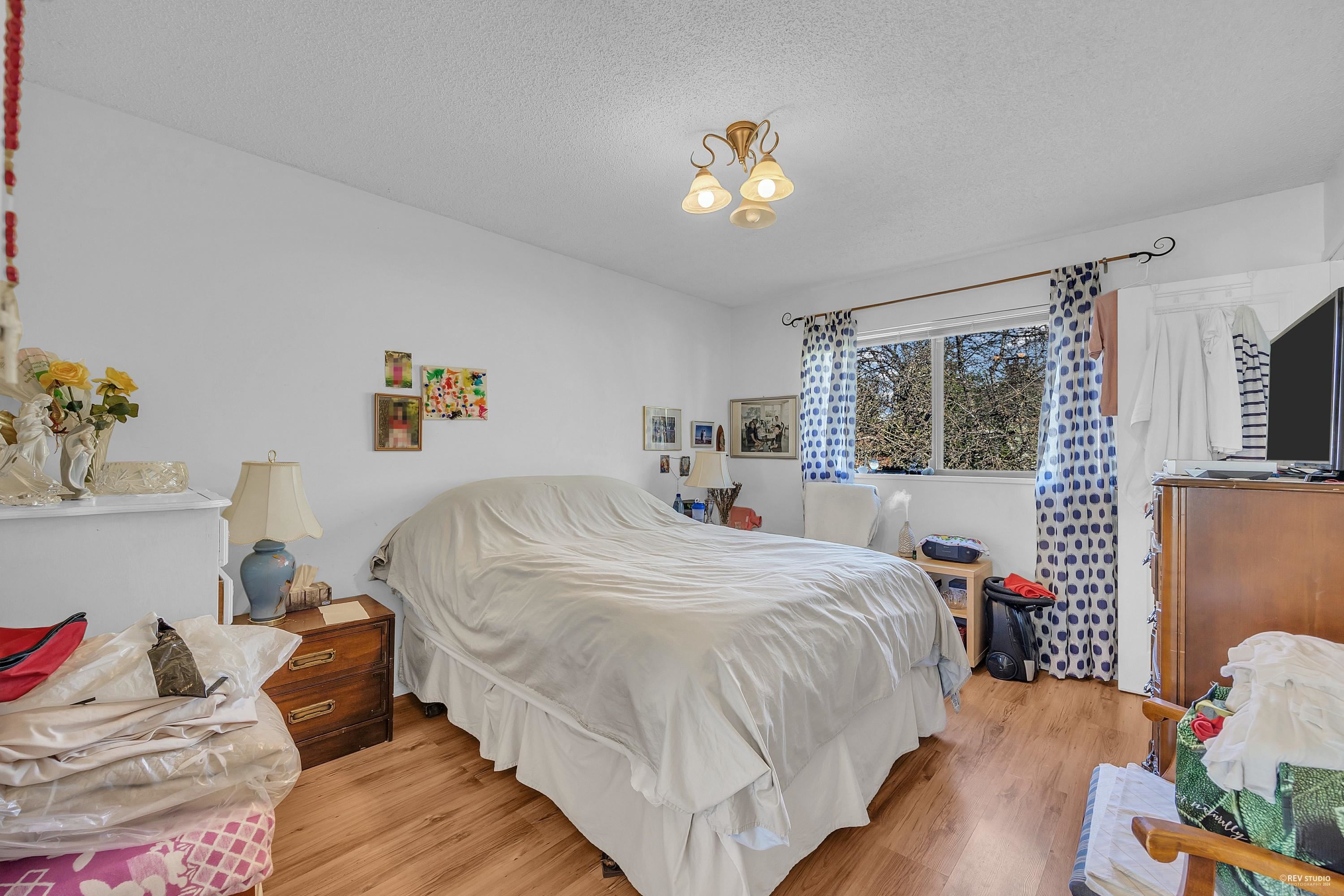 1960 148 A Street, House other with 4 bedrooms, 2 bathrooms and 3 parking in Surrey BC | Image 11