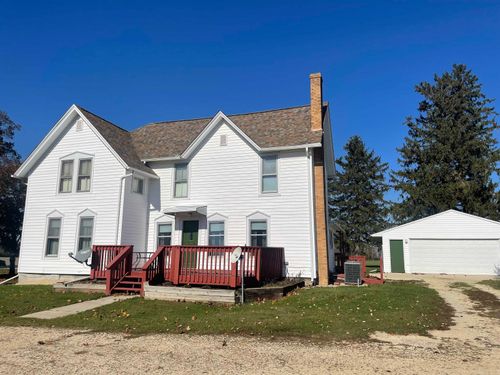 4996 Ellingson Rd, Poplar Grove, IL, 61065-9776 | Card Image