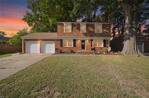 903 Wheeler Dr, Newport News, VA, 23608-2411 | Card Image
