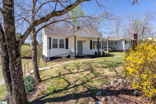 206 Cardinal Drive, Taylors, SC, 29687 | Card Image