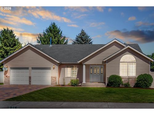 214 Sw Meadow Lakes Dr, Prineville, OR, 97754-1400 | Card Image