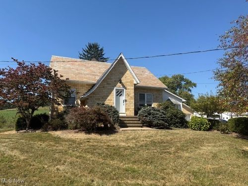 1960 Lutz Ln, Zanesville, OH, 43701-9260 | Card Image