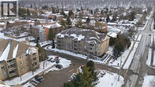 116-56 Kerman Ave, Grimsby, ON, L3M0A1 | Card Image