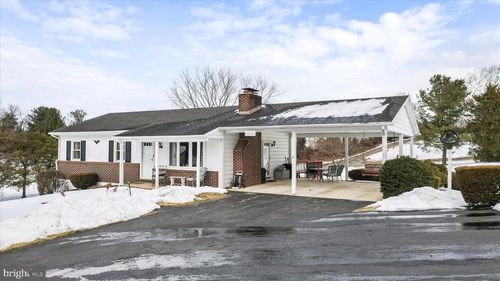 15024 Clear Spring Rd, WILLIAMSPORT, MD, 21795-3055 | Card Image