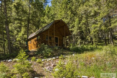 21 Pinetree Dr, Salmon, ID, 83467-1270 | Card Image