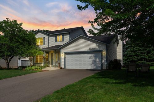 643 Eagle Ridge Rd, Woodbury, MN, 55125-1461 | Card Image