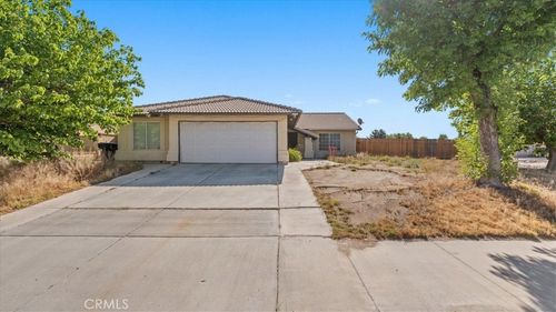 15711 Garnet Cv, Victorville, CA, 92394-5539 | Card Image