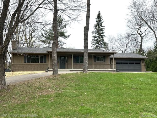 6350 Brockhurst Blvd Boulevard, West Bloomfield Charter Township, MI, 48322 | Card Image