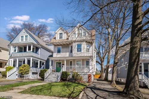 apt-2-41 Montague Pl, Montclair, NJ, 07042-2855 | Card Image