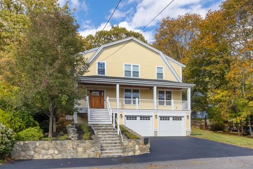 72 Thesda St, Arlington, MA, 02474-1397 | Card Image