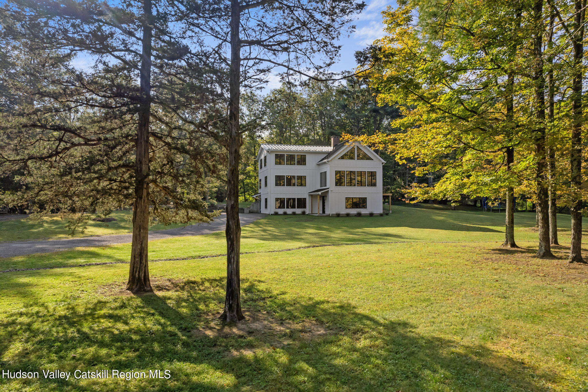 Houtman Rd, Saugerties, NY 12477