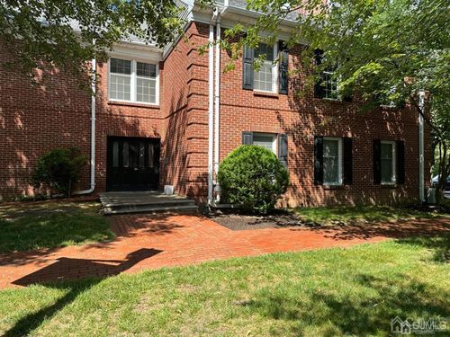 g-6 Auer Ct, East Brunswick, NJ, 08816-5828 | Card Image