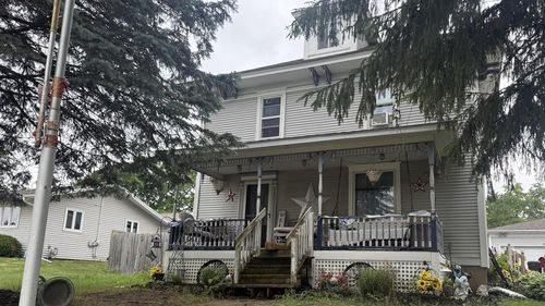222 W Beloit St, DARIEN, WI, 53114-1518 | Card Image