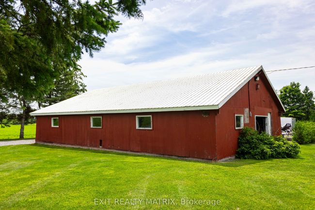 3172 8 Th Line Rd, House other with 3 bedrooms, 3 bathrooms and 5 parking in Metcalfe ON | Image 42