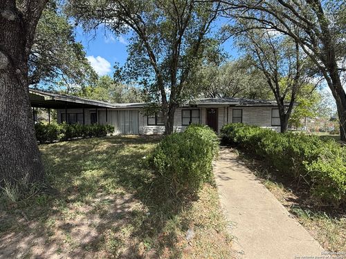 1917 Agarito Ave, Alice, TX, 78332-4103 | Card Image