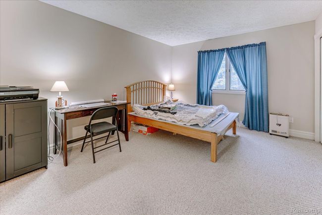 6522 Scenic Pines Ct, Condo with 3 bedrooms, 4 bathrooms and null parking in Clarkston MI | Image 21
