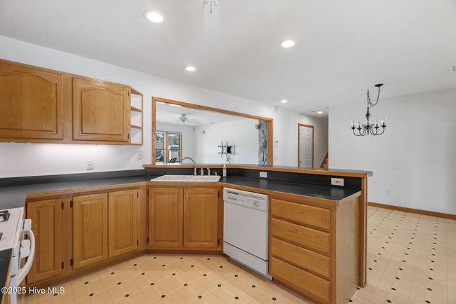104 Perrys Way, House other with 3 bedrooms, 3 bathrooms and 7 parking in Grandy NC | Image 11