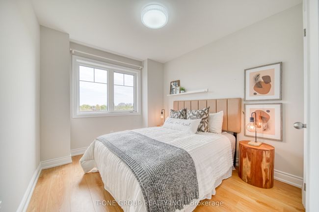 12 - 11 Eaton Park Lane, Condo with 2 bedrooms, 3 bathrooms and null parking in Scarborough ON | Image 7
