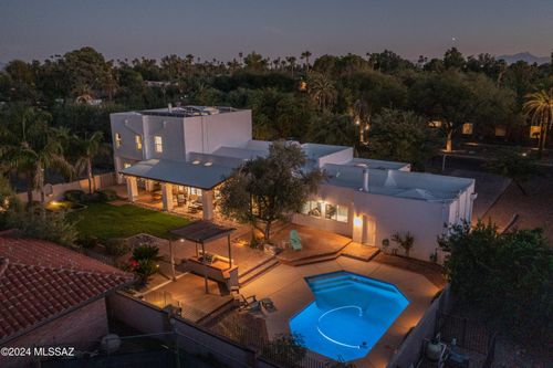 15 E Calle Corta, Tucson, AZ, 85716 | Card Image