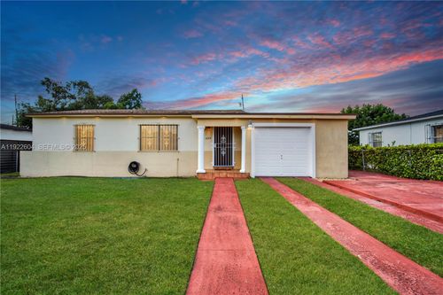 1020 Sw 72nd Ave, Miami, FL, 33144-4640 | Card Image