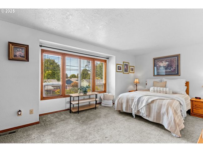 Owner's Suite Bedroom | Image 17