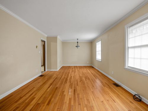 308 Pine Lake Ct, Spartanburg, SC, 29301-2907 | Card Image