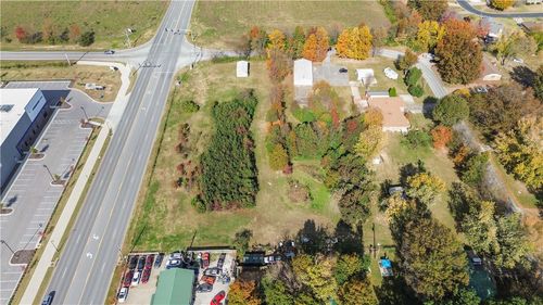 626 Oakwood St, Lowell, AR, 72745-9660 | Card Image