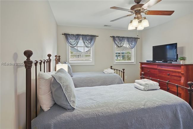 32 Crabline Ct, House other with 5 bedrooms, 4 bathrooms and null parking in Hilton Head Island SC | Image 21