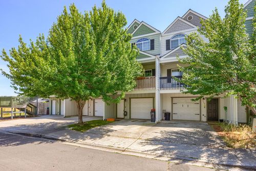 3432 Sonny Ln, White City, OR, 97503-1407 | Card Image