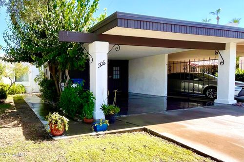 905 W Solcito Ln, Phoenix, AZ, 85013-1452 | Card Image