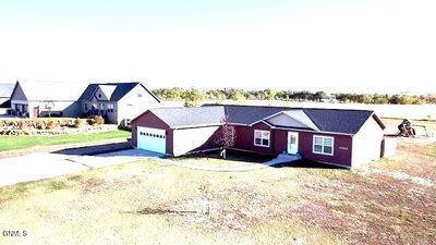 13424 Sarah Jane Street Nw, House other with 3 bedrooms, 2 bathrooms and null parking in Williston ND | Image 2