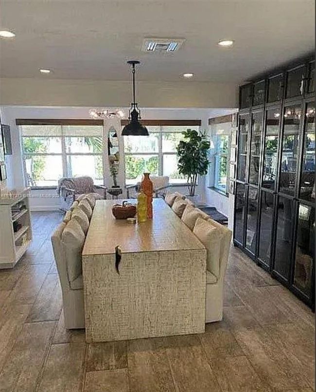 1614 Se 10 Th Ave, House other with 3 bedrooms, 2 bathrooms and null parking in Deerfield Beach FL | Image 5