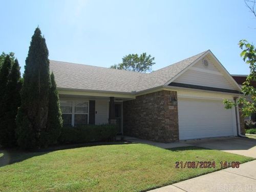 1645 Sweetspire Dr, Conway, AR, 72032-4691 | Card Image