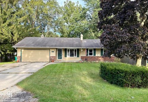 3050 Oakwood Dr, Port Huron, MI, 48060-2317 | Card Image
