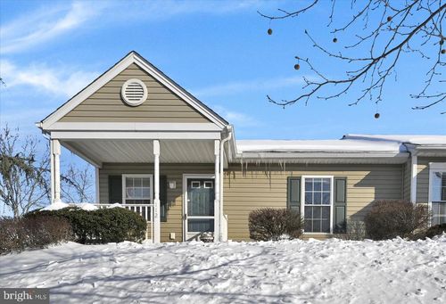 112 W Harmony Dr, POTTSTOWN, PA, 19464-9418 | Card Image