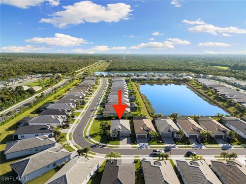 12372 Dahlia Ct, NAPLES, FL, 34120-4052 | Card Image