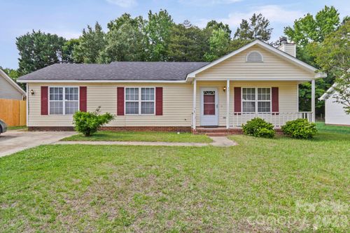 3311 Atlas Dr, Charlotte, NC, 28269-4195 | Card Image