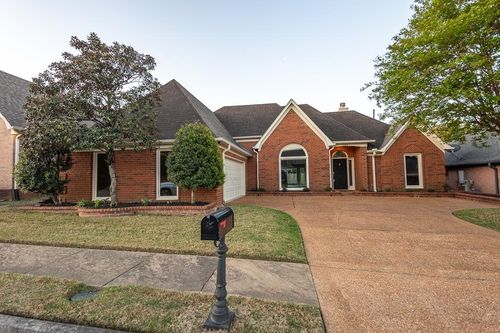 7483 Mulligan Ln, Cordova, TN, 38018-1825 | Card Image
