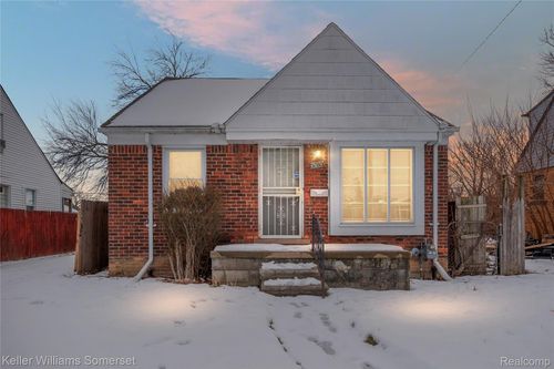 15280 Faircrest St, Detroit, MI, 48205-2918 | Card Image