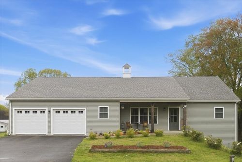 14R Orchard St, Blackstone, MA, 01504-1247 | Card Image