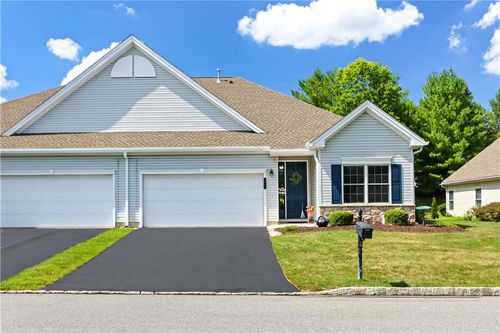 46 Glenmoor Cir N, EASTON, PA, 18045-2177 | Card Image