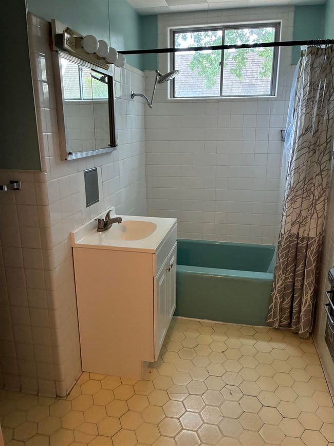 2515 Glenwood Dr, House other with 3 bedrooms, 1 bathrooms and null parking in Port Arthur TX | Image 17