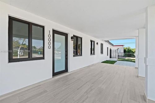 10000 Sw 43rd St, Miami, FL, 33165-5002 | Card Image