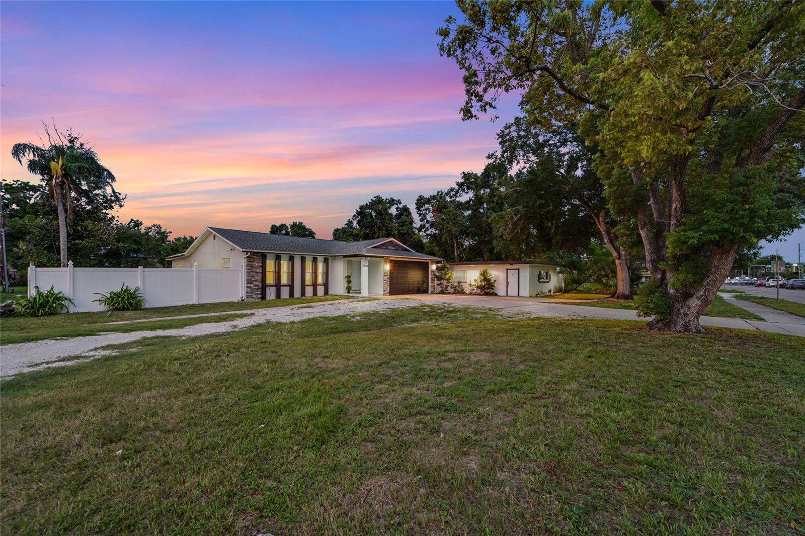 Residential in LARGO 2