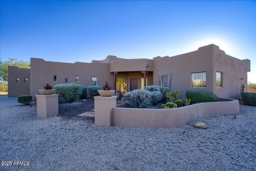 6789 E Saber Rd, Cave Creek, AZ, 85331-8654 | Card Image