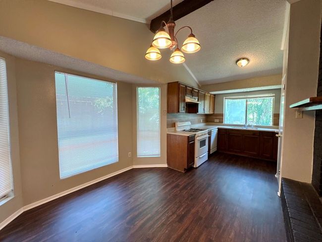 1107 Spearson Ln, House other with 3 bedrooms, 2 bathrooms and 2 parking in Austin TX | Image 29