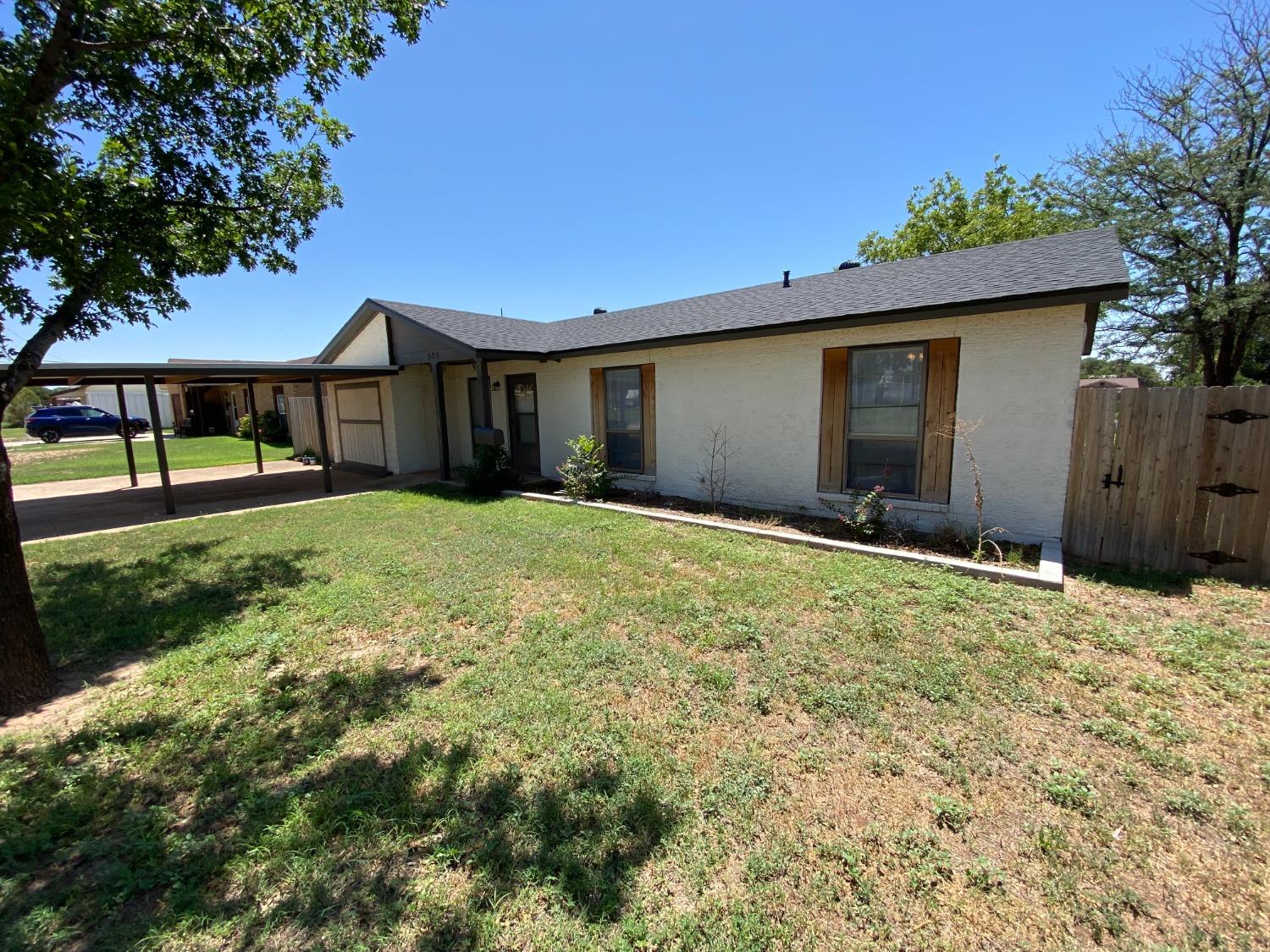 Avenue J , Abernathy, TX 79311