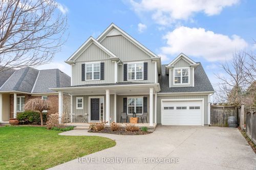 46 Pinot Trail, Niagara on the Lake, ON, L0S1J0 | Card Image